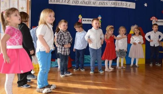 Dziadek z Babcią w klasie 0B