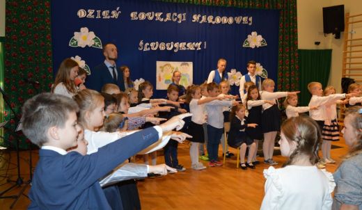 Dzień Edukacji Narodowej i ślubowanie "Pierwszaków&quot