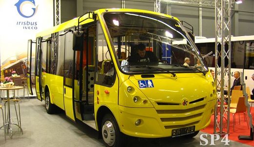 Autobus szkolny z ulicy Grel