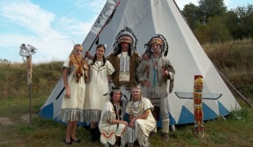 W "Indiańskiej Wiosce"